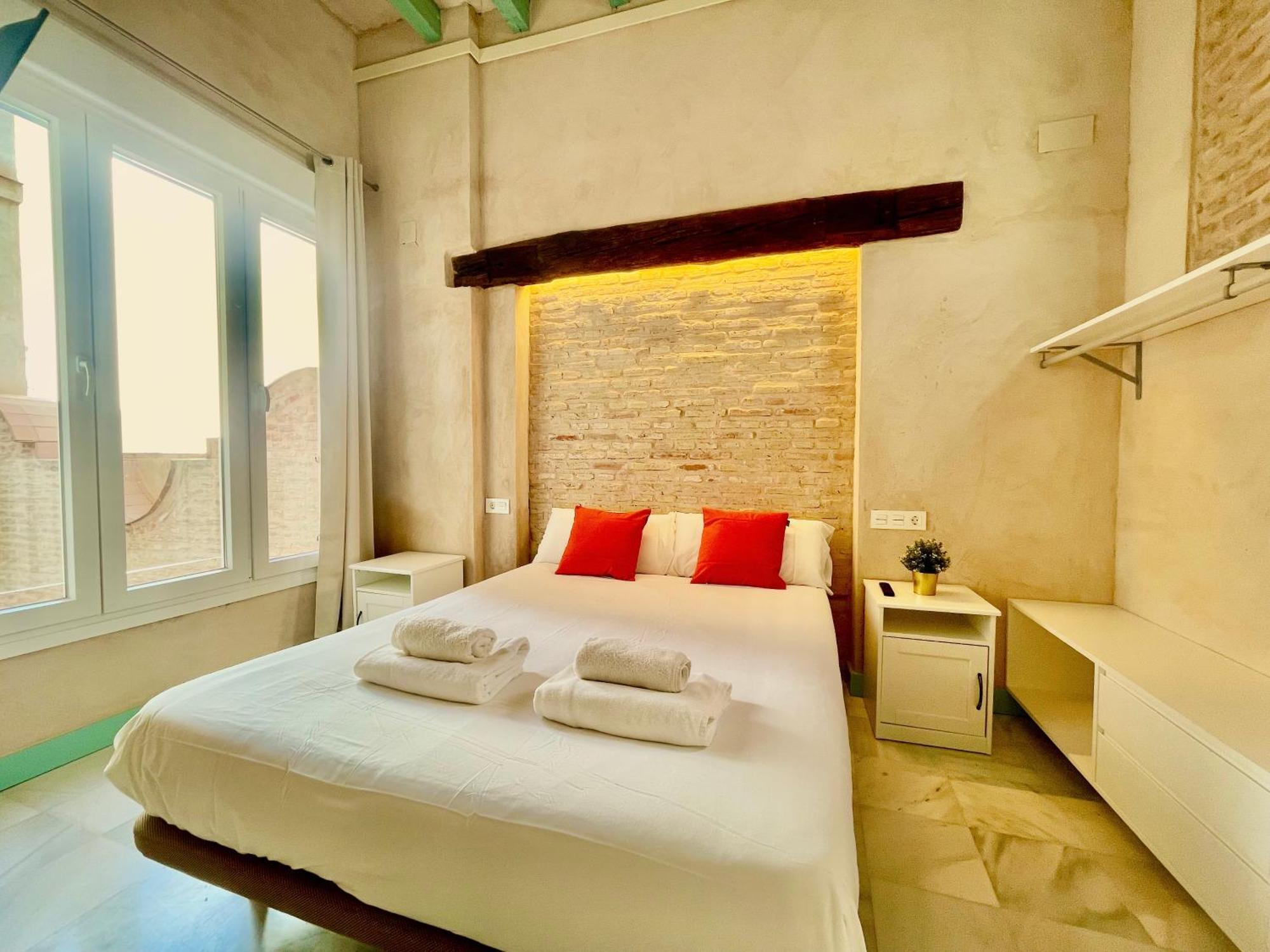 Click Triana Apartment Севілья Екстер'єр фото